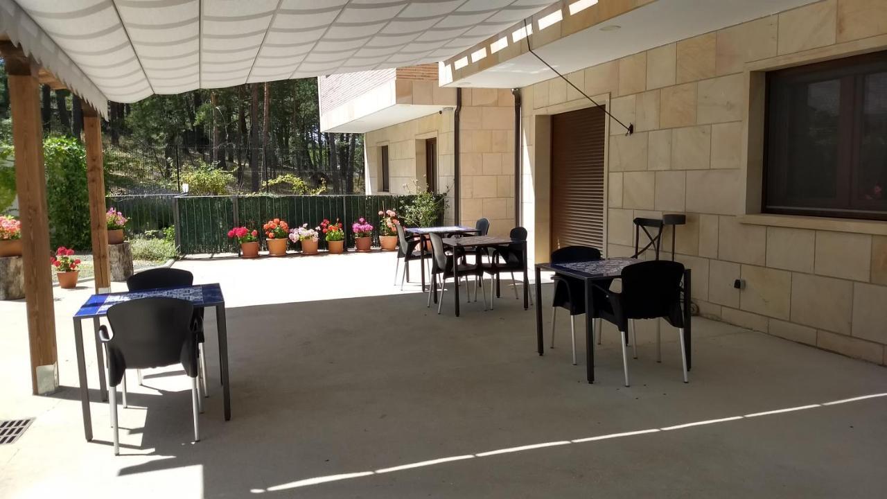 Hotel Rural El Nido De Pinares ナバレノ エクステリア 写真