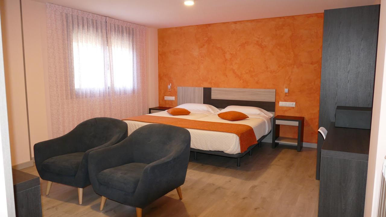 Hotel Rural El Nido De Pinares ナバレノ エクステリア 写真